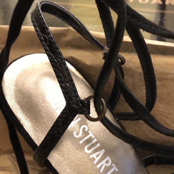 VINTAGE SUEDE LACE UP PUMPS by Colin Stuart - Picture 5 of 15